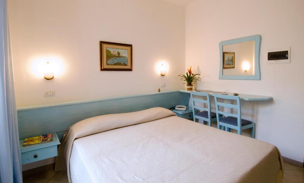 Hotel Eugenio Ischia Værelse billede